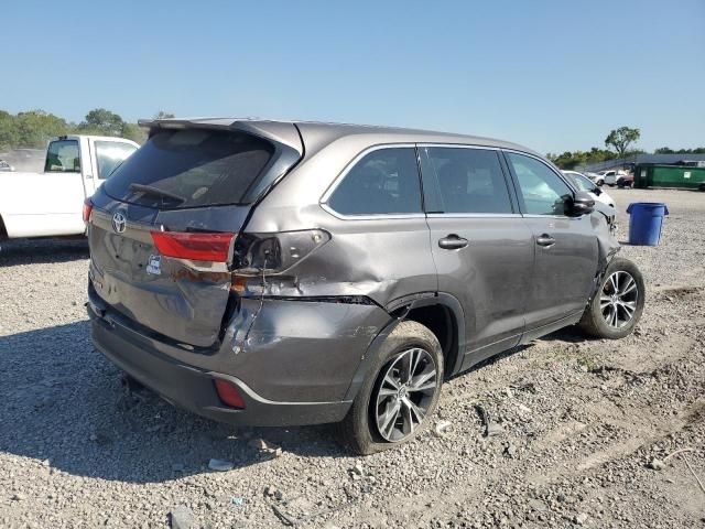 2019 Toyota Highlander LE