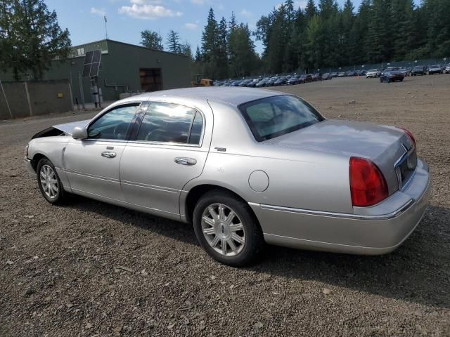 2009 Lincoln Town Car Signature Limited