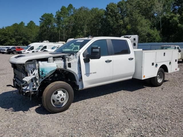 2022 Chevrolet Silverado C3500