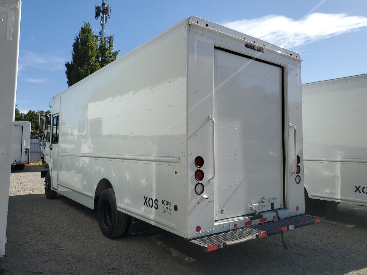 2022 XOS SV05