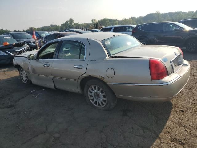 2007 Lincoln Town Car Signature