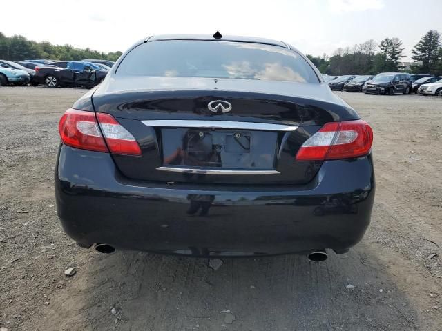 2011 Infiniti M37