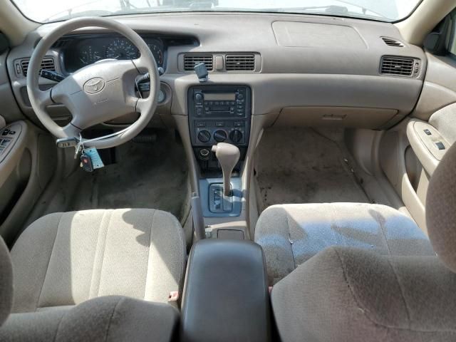 2000 Toyota Camry CE