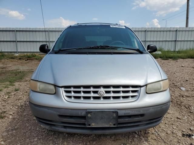 2000 Chrysler Voyager SE