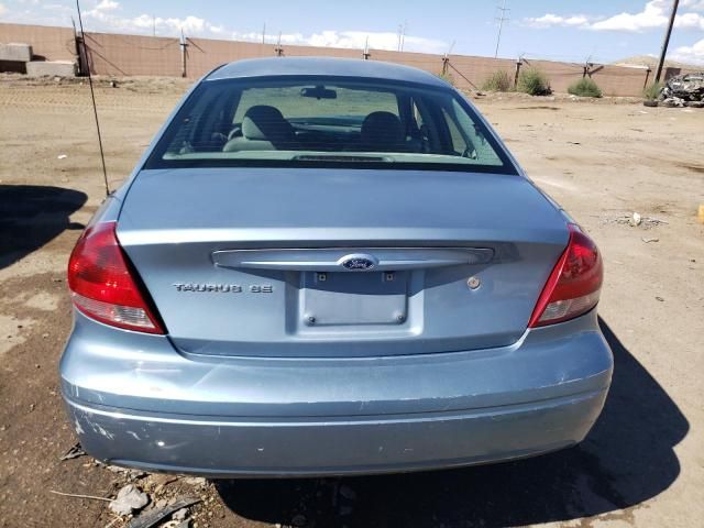 2005 Ford Taurus SE