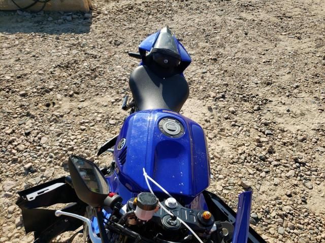 2024 Yamaha YZFR7