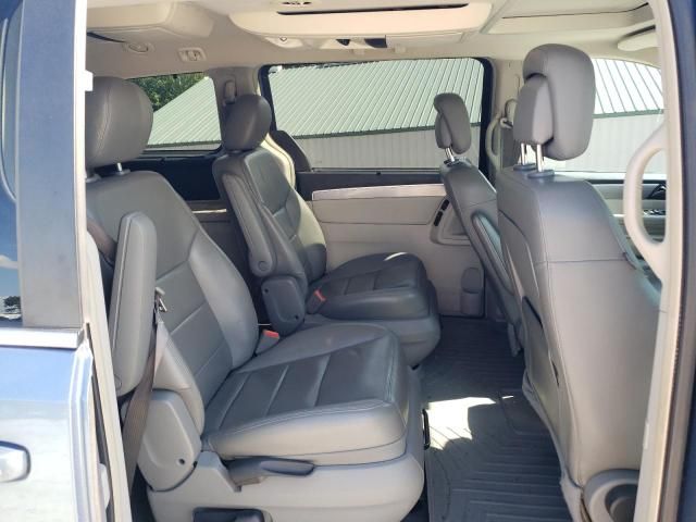 2011 Volkswagen Routan SEL