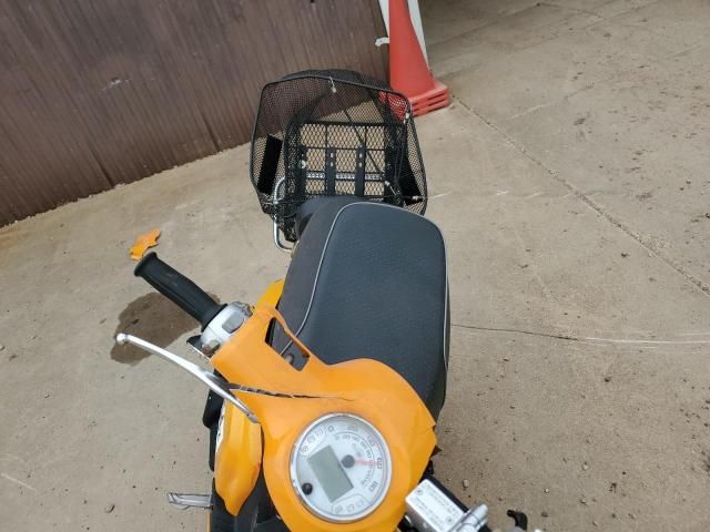 2022 Genuine Scooter Co. Buddy Kick