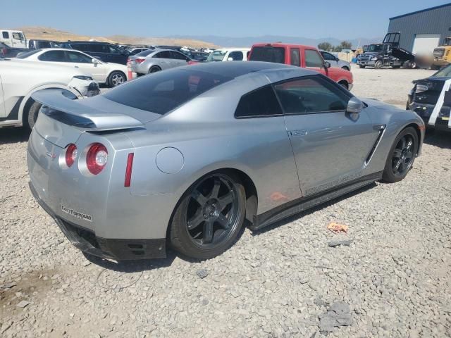 2009 Nissan GT-R Base