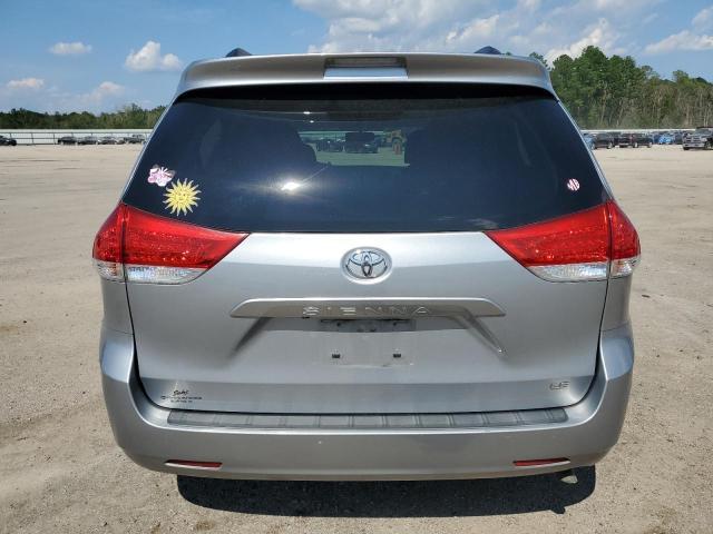 2014 Toyota Sienna LE