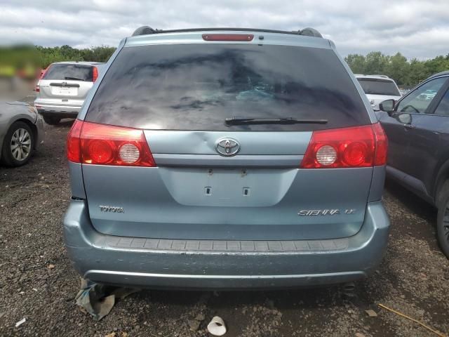 2008 Toyota Sienna CE