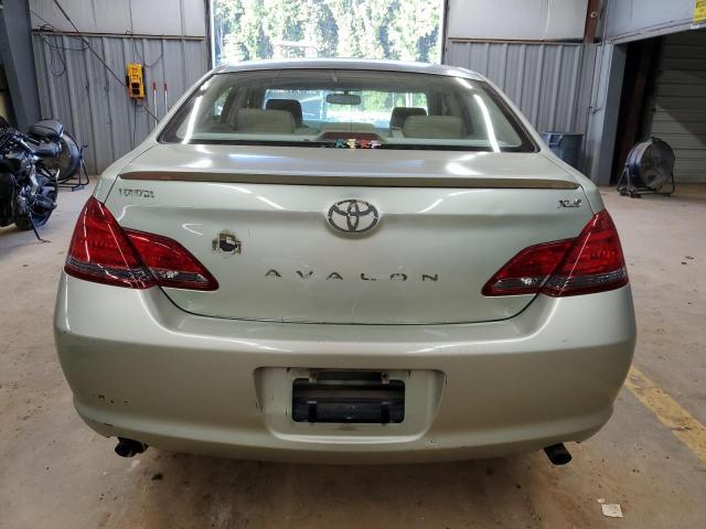 2008 Toyota Avalon XL