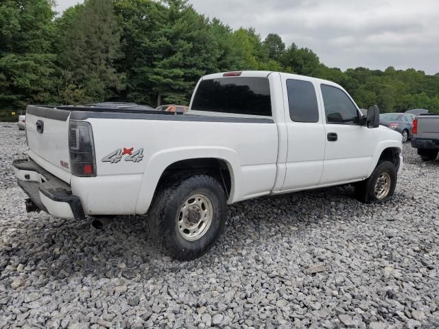 2004 GMC Sierra K2500 Heavy Duty