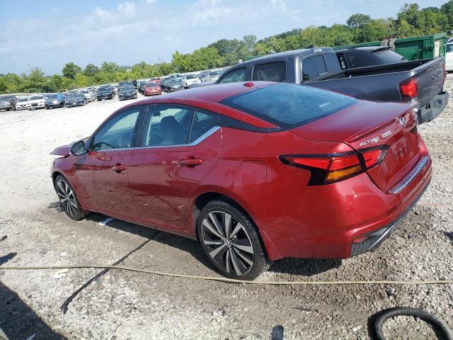 2022 Nissan Altima SR
