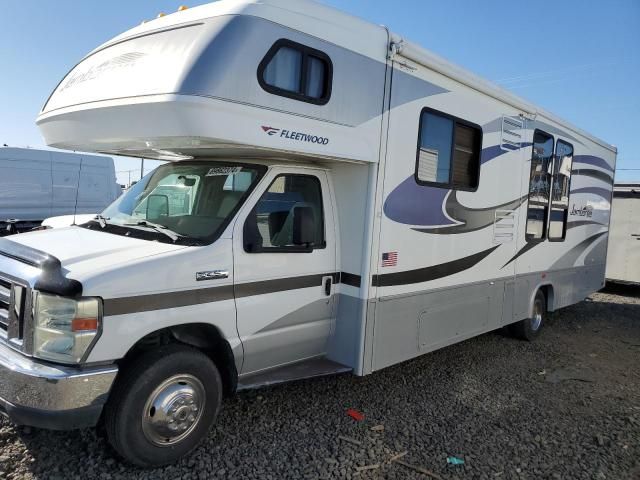 2008 Ford Econoline E450 Super Duty Cutaway Van