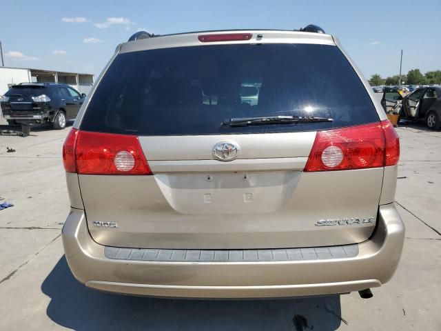 2010 Toyota Sienna CE