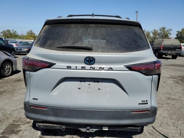 2022 Toyota Sienna XLE