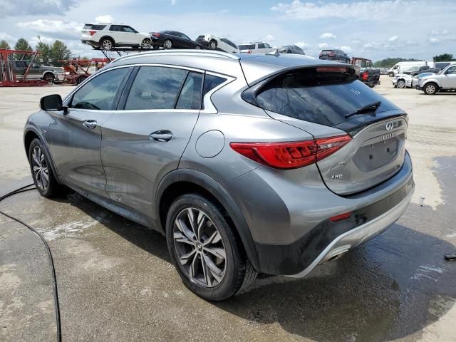 2017 Infiniti QX30 Base