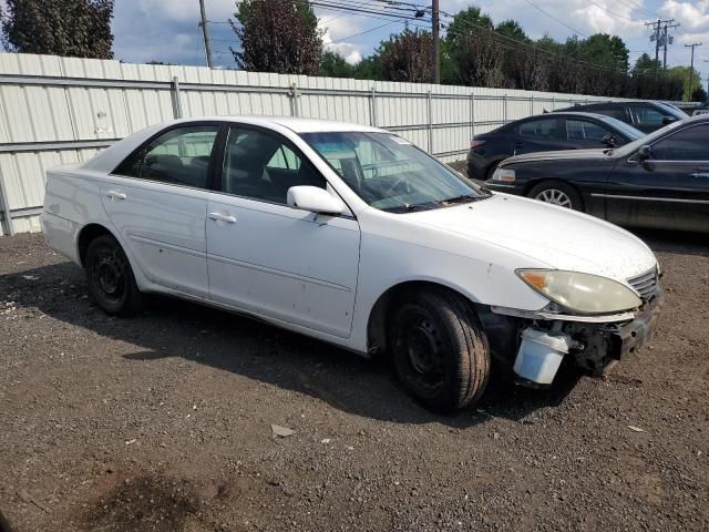 2005 Toyota Camry LE