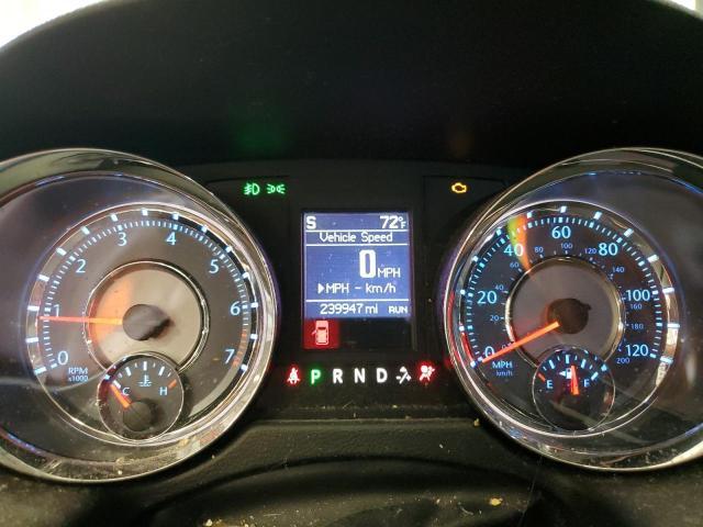 2012 Chrysler Town & Country Touring