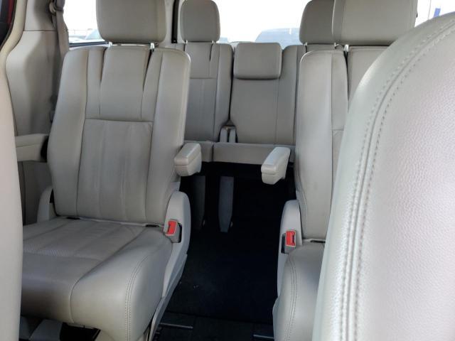 2011 Chrysler Town & Country Touring L