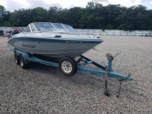 1989 Mastercraft Craft Boat