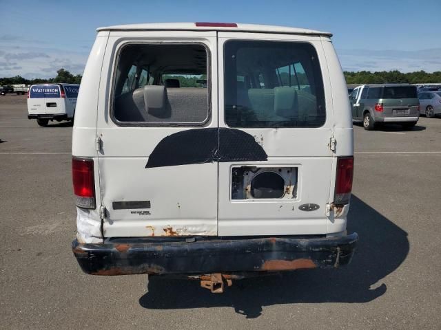 2010 Ford Econoline E350 Super Duty Wagon