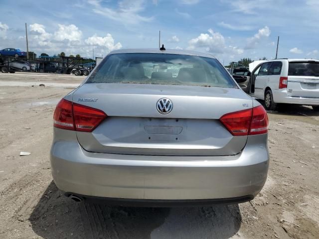 2013 Volkswagen Passat SE