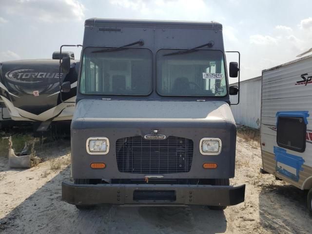 2020 Freightliner Chassis M Line WALK-IN Van