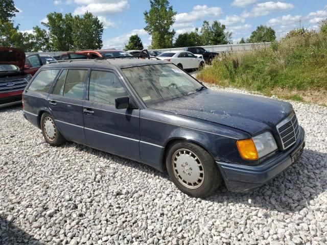 1994 Mercedes-Benz E 320