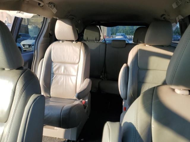 2016 Toyota Sienna XLE