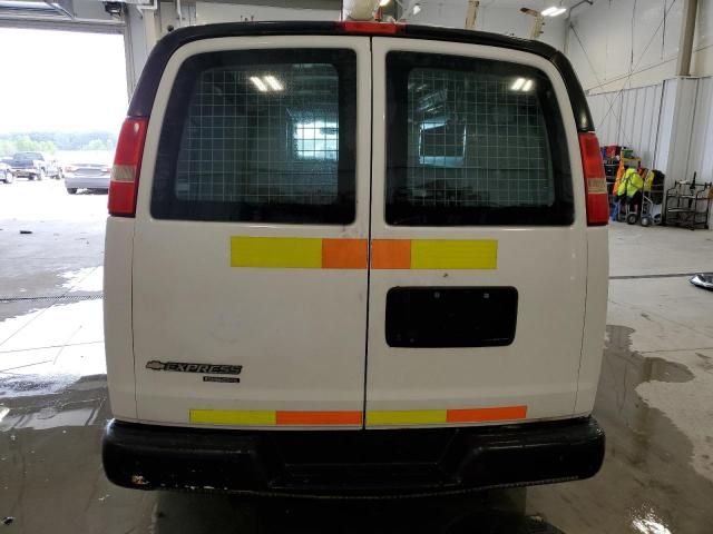 2013 Chevrolet Express G2500