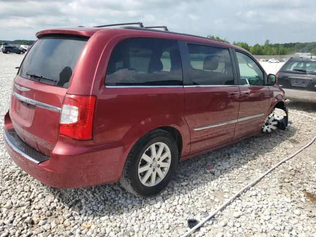 2012 Chrysler Town & Country Touring