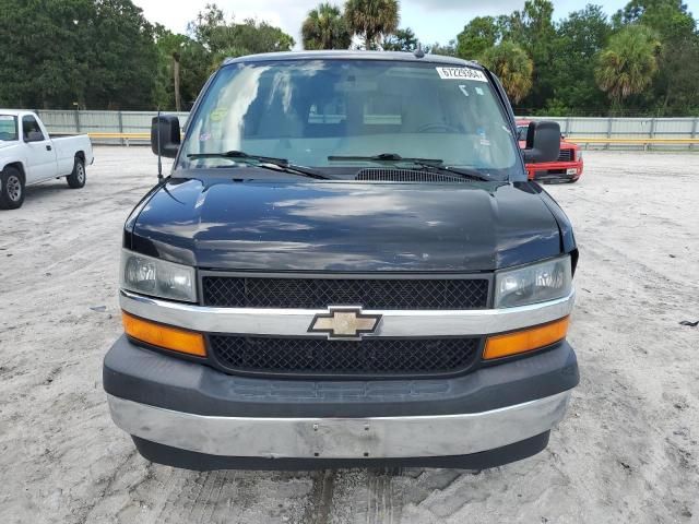 2017 Chevrolet Express G3500 LT