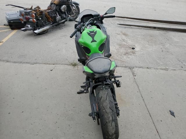 2022 Kawasaki EX650 N