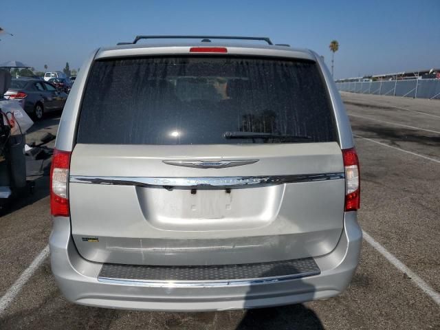 2012 Chrysler Town & Country Touring