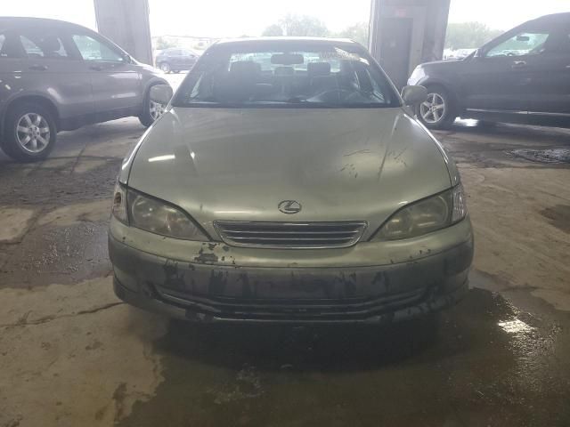 2000 Lexus ES 300