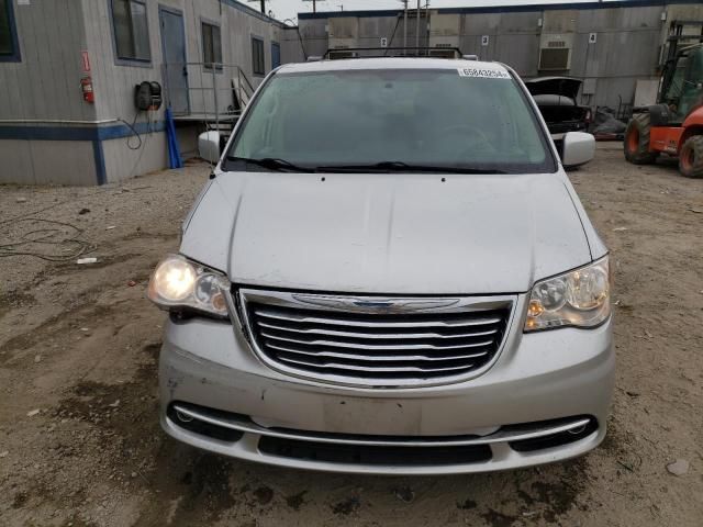 2011 Chrysler Town & Country Touring