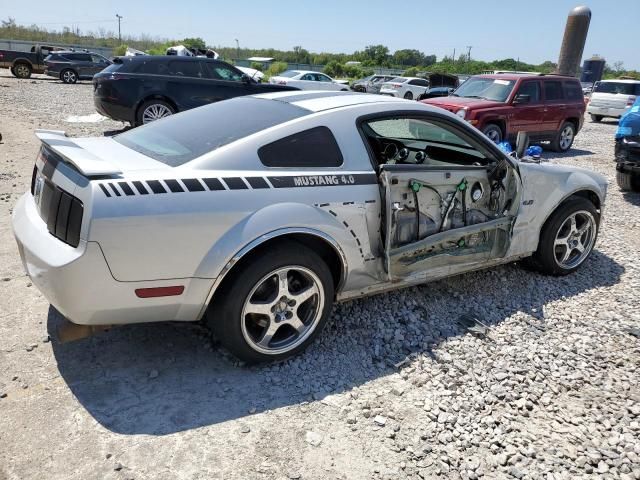 2005 Ford Mustang