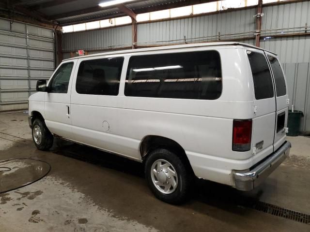 2013 Ford Econoline E350 Super Duty Wagon