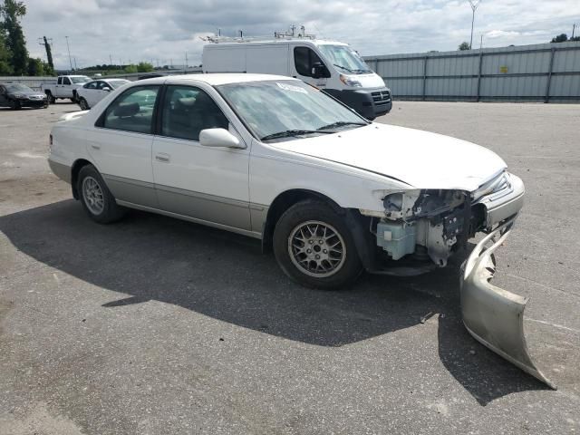 1999 Toyota Camry LE