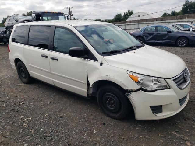 2011 Volkswagen Routan S