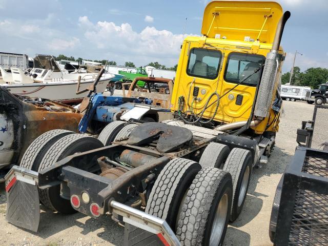 2011 Freightliner Cascadia 125