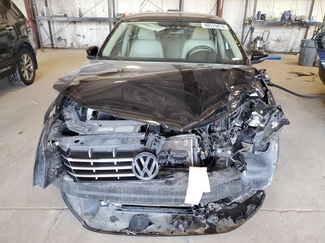 2012 Volkswagen Passat SEL