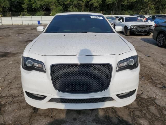 2019 Chrysler 300 S