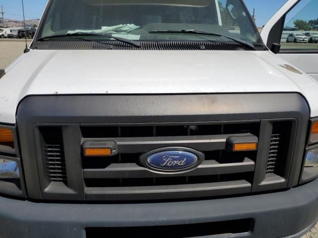 2011 Ford Econoline E350 Super Duty Van