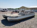 2006 Crestliner Savannah