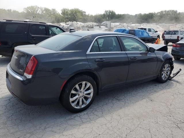 2017 Chrysler 300 Limited