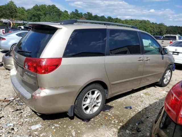 2006 Toyota Sienna XLE