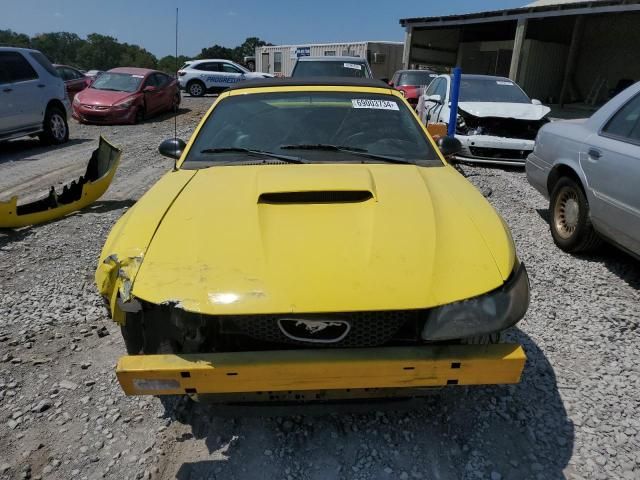 2003 Ford Mustang